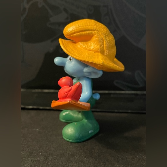 2011 McDonalds The Smurfs Farmer Smurf figure - Picture 3 of 5